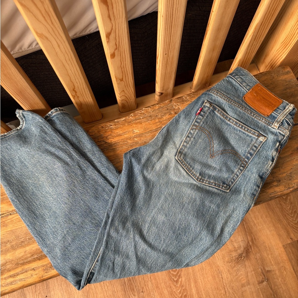 Levi jeans size 26 waist